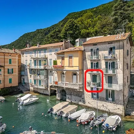 Lakefront - Balcony & Private Garage Διαμέρισμα *